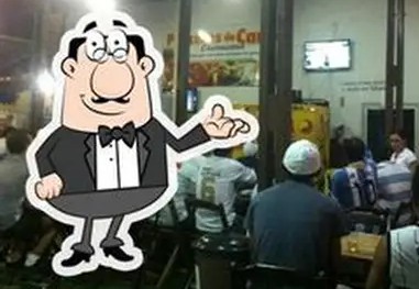 EMPRESÁRIO CRATENSE É FLAGRADO EM “CHURRAS” ROMEIRA FAZENDO UMA SOCIALZINHA LEGAL