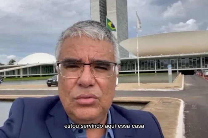DIREITISTA JURAMENTADO DEFENDE EDUARDO GIRÃO E RECLAMA DOS FILHOS DO BOLSONARO