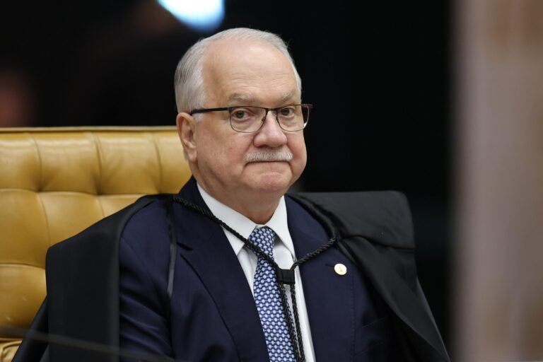 FACHIN QUER ABRIR A ‘CAIXA PRETA’ DOS CACHÊS PAGOS A MINISTROS DO STF