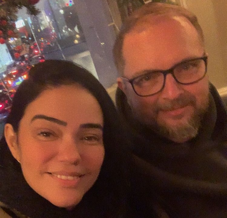 KALAMAN LIBERAL E MICHELYNE CONTINUAM SABOREANDO A EUROPA…