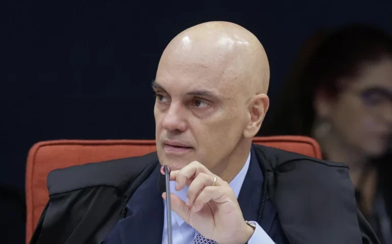 PROCURADOR DIZ QUE ALEXANDRE DE MORAES SE TORNOU AMEAÇA AO STABLICHMENT