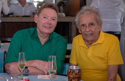 YEEESS! CONFRA NATALINA 2025 DO COLUNISTA LÚCIO BRASILEIRO FOI AQUEEELE SUCESSO