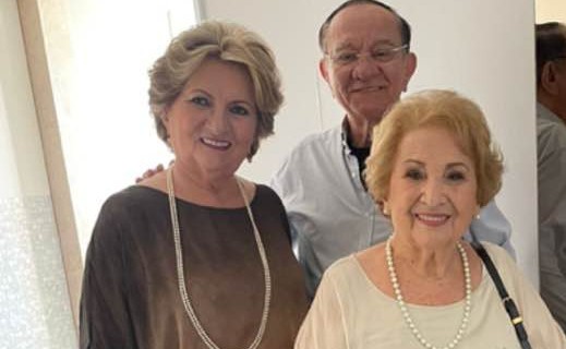 FAFÁ E ZELINHA FEITOSA ENCANTARAM A FESTA DE 100 YEARS DA CAMPOSALENSE LUIZA FIGUEIREDO