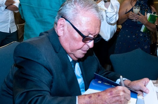 HUMBERTO MENDONÇA QUER UM BRASIL VERDADEIRO, LONGE DE SOFISMAS E MENTIRAS