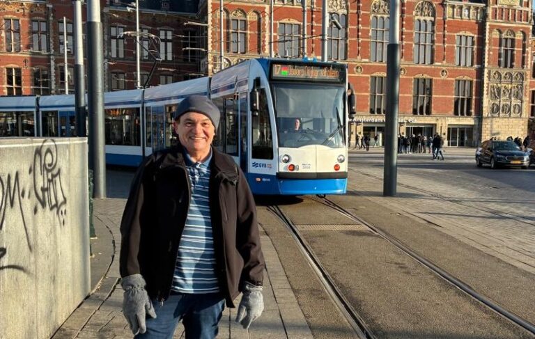 O CAVALEIRO ANDANTE MARCÉLIO SOUSA COSTA RETORNOU DE GIRO PELA EUROPA E ÁSIA