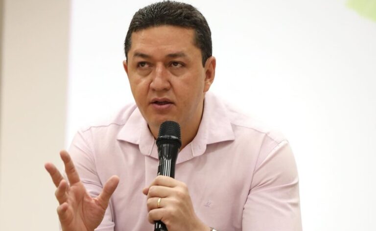 ALGUMAS FAGULHAS SOBRE GLÊDSON BEZERRA