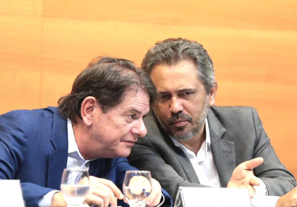 CID GOMES E ELMANO DE FREITAS EM PERFEITA SINTONIA PARA FATURAR NO 1º TURNO