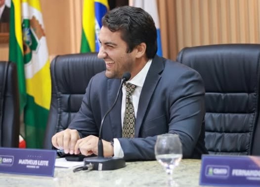 EDIS CRATENSES BUSCAM PARLAR COM A POPULAÇÃO NAS PRÓPRIAS COMUNIDADES