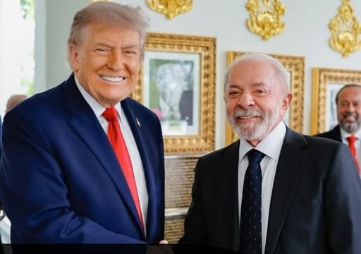 ENCONTRO DESCONTRAÍDO DE LULA/TRUMP COM DIREITO A TROCA DE ELOGIOS
