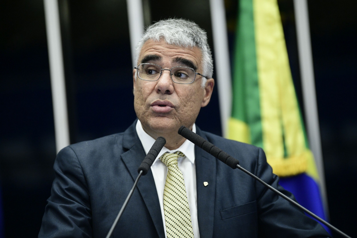 PL  ABANDONOU O SENADOR GIRÃO POR PROJETO FAMILIAR JUNTO A CIRO GOMES
