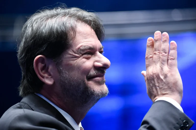 CID GOMES TRÁS SORTE PARA UMA ELEIÇÃO: NUNCA PERDEU UM VOTO
