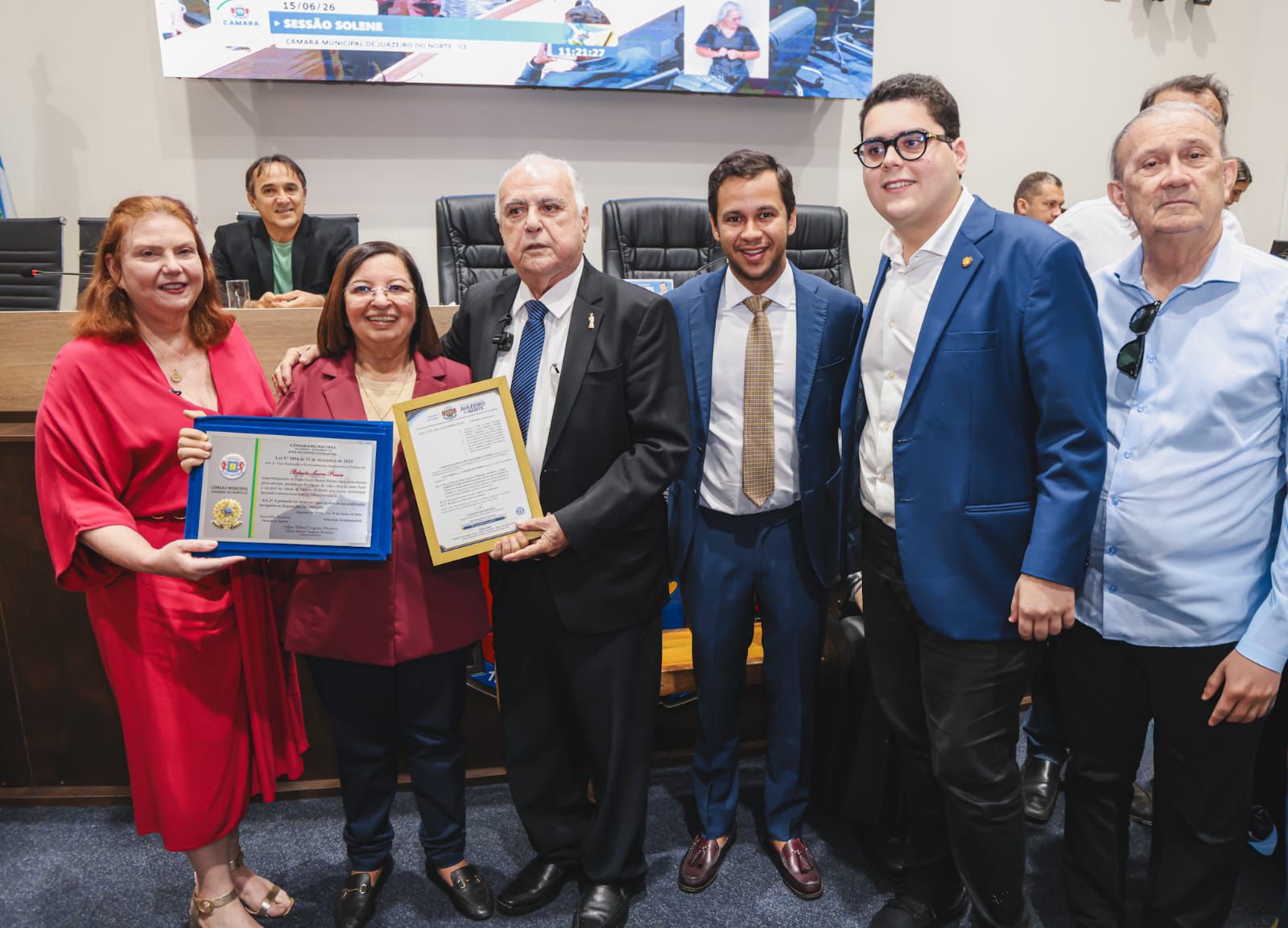 FERNANDA PESSOA É A MAIS NOVA CIDADÃ ROMEIRA E SEU PAI O 1º EMBAIXADOR DO PADRE CÍCERO