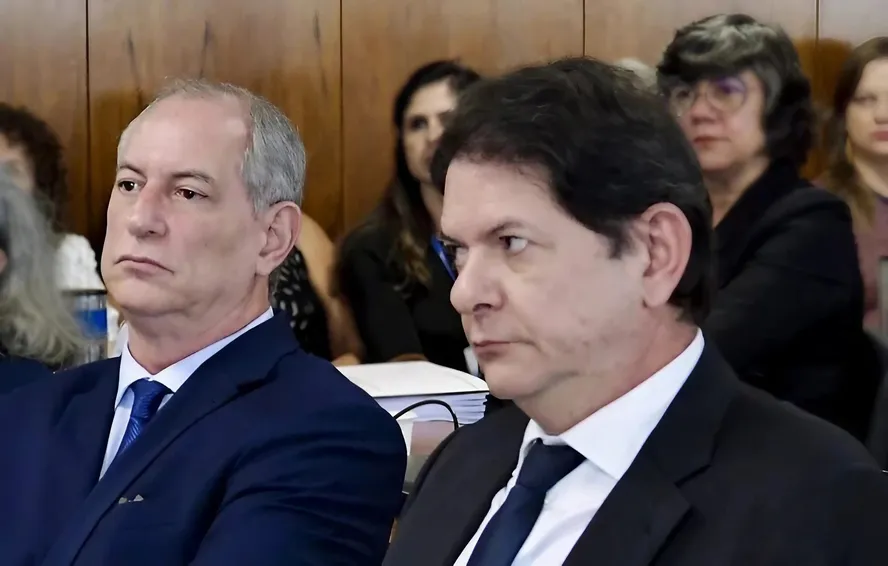 SENADOR CID GOMES DESMONTA ESTRATÉGIA DO IRMÃO CIRO GOMES