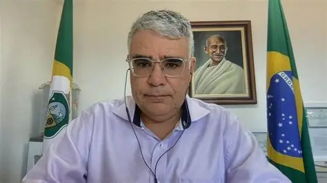 DIREITA CEARENSE ABANDONOU PRÉ-CANDIDATO A GOVERNADOR EDUARDO GIRÃO