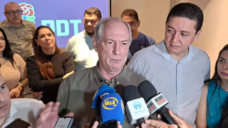 GLÊDSON BEZERRA AFIRMA QUE ESTÁ COM CIRO GOMES POR ADMIRÁ-LO COMO POLÍTICO