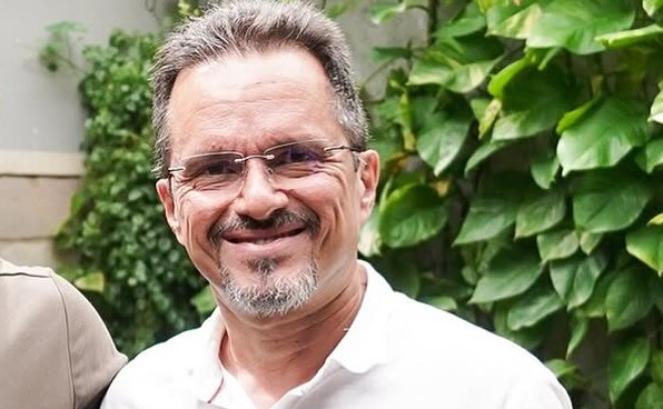 PREFEITO ANDRÉ BARRETO  ANDA EM PLENA LUA DE MEL COM O POVO DO CRATO