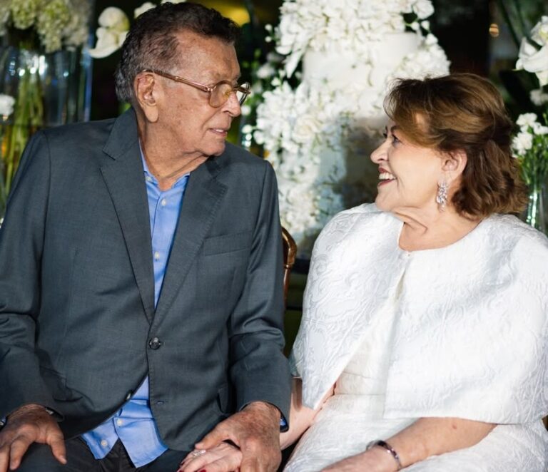 BODAS DE DIAMANTES(60 YEARS) DE DEDÉ TAVARES E SOCORRO COMEMORADOS NA INTIMIDADE FAMILIAR
