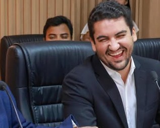 MATHEUS LEITE E A DEMONSTRAÇÃO DE SER UM POLÍTICO NATO