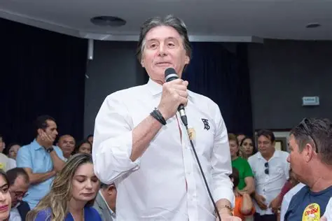EUNÍCIO OLIVEIRA NÃO TEM MAIS FORÇA PARA LEVAR O MDB PARA A OPOSIÇÃO NO CEARÁ