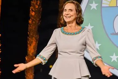 PRIMEIRA SUPLÊNCIA DA SENATORIÁVEL LUIZIANNI LINS DEVERÁ SER IZOLDA CELA