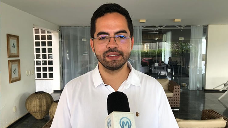 DOMINGUEIRA: DEPUTADO DAVI MACEDO DEU UM “CHEGA MAIS” NA VAQUEJADA DE JUÁ E NA EXPOCRATO