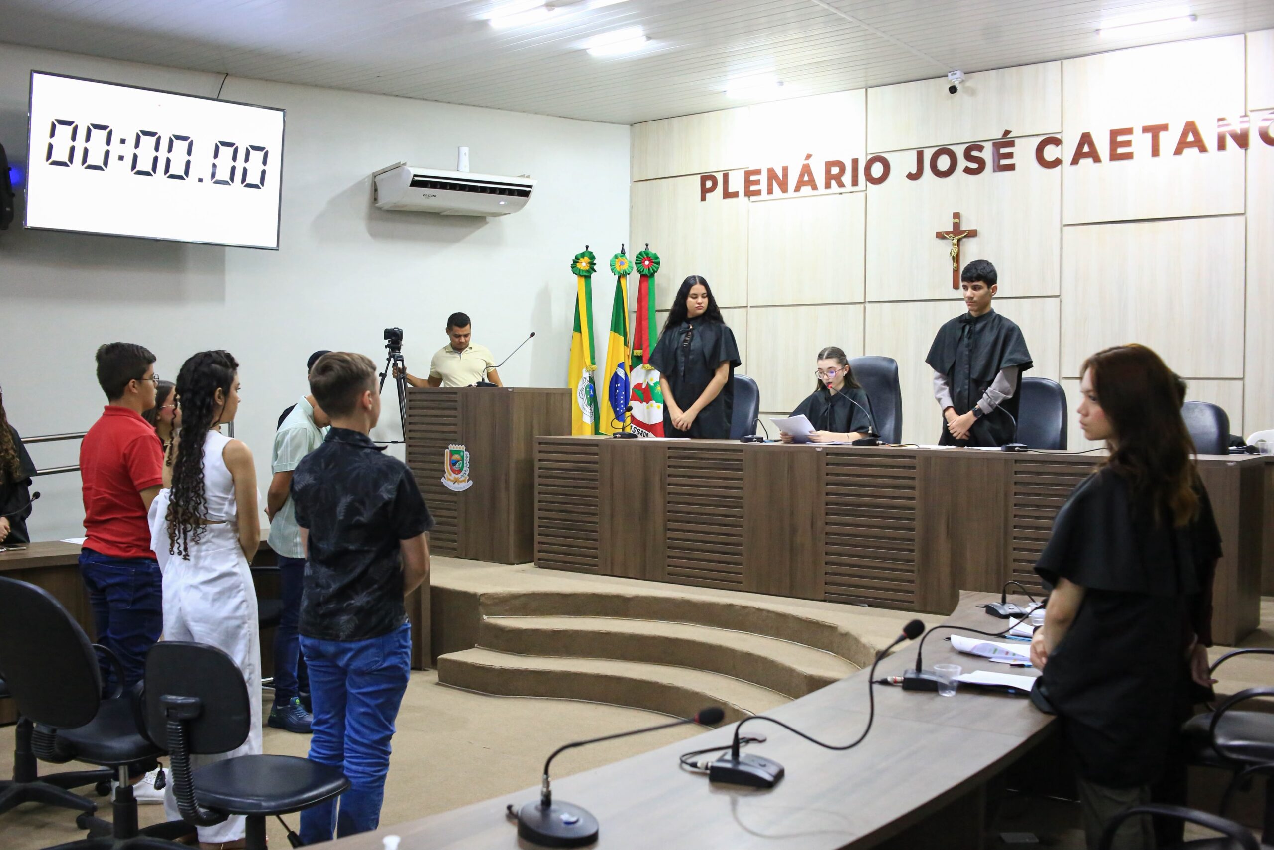 JURI SIMULADO DEBATE CASO HISTÓRICO DE FEMINICÍDIO EM VARZEA ALEGRE