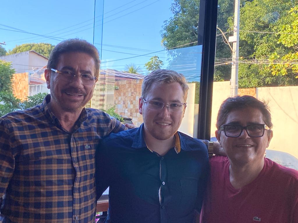 RIVAILDON TELES PAI & FILHO SÃO DOIS PRAÇÕES QUE FAZEM MUITO BEM A TODOS NÓS