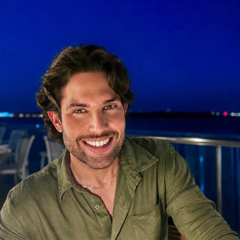 EMPRESÁRIO ALEXANDRE TAVARES FROM VITÓRIA JÁ ESTÁ TERRA FIRME ROMEIRA