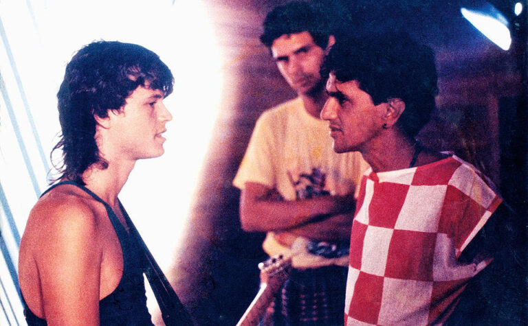 O CLÁSSICO DA MÚSICA BRASILEIRA FAVORITO DAS CRIANÇAS É NA VERDADE UMA MÚSICA HOMOAFETIVA!