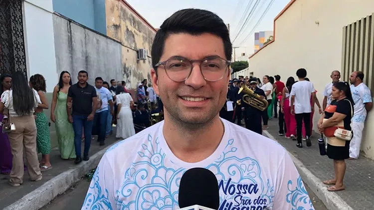 CIDADE DE MILAGRES, NO CARIRI, PRATICAMENTE “ELMANIZOU”