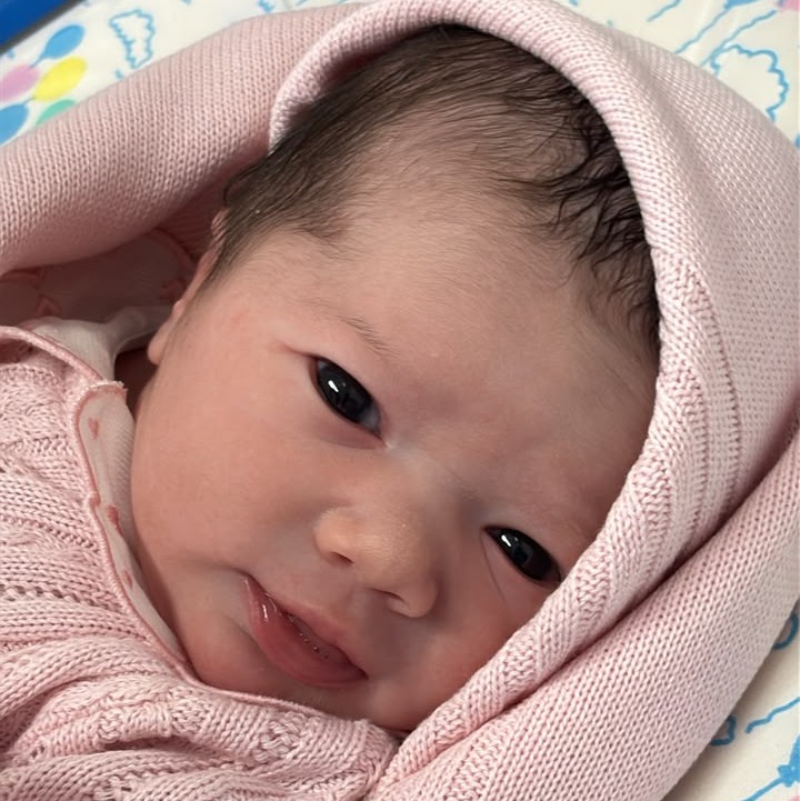 MARIA ISIS CHEGOU PARA COMPLETAR A FELICIDADE DE MARCELO BARRETO E SIDNÉIA!