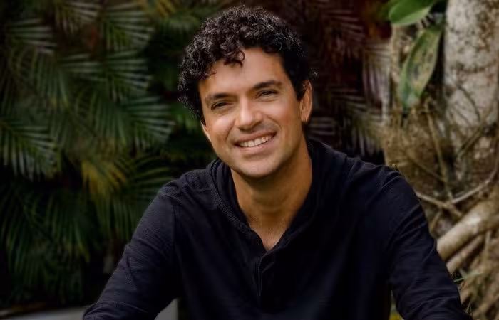 SHOW DE JORGE VERSILU EM JUÁ DE MEUS AMORES, AINDA ECOA ENTRE OS APAIXONADOS POR MPB