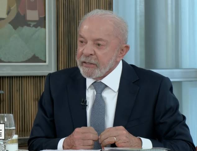 LULA PROPÕE REFORMAR O SUPREMO E LIMITAR MANDATO DE MINISTROS